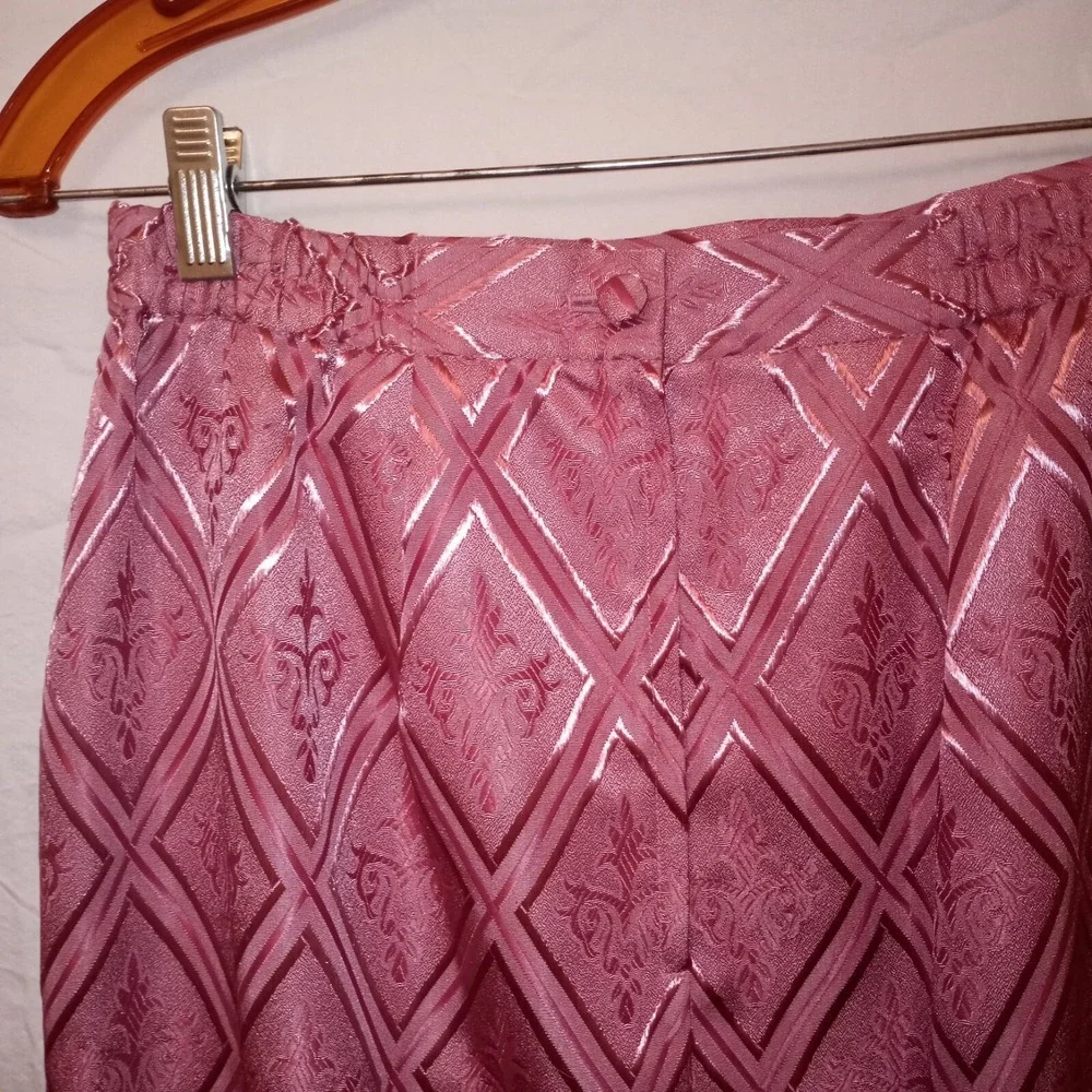 Terramina Size 8 Skirt Suit Pink Geometric Vintage Embroidered Jeweled